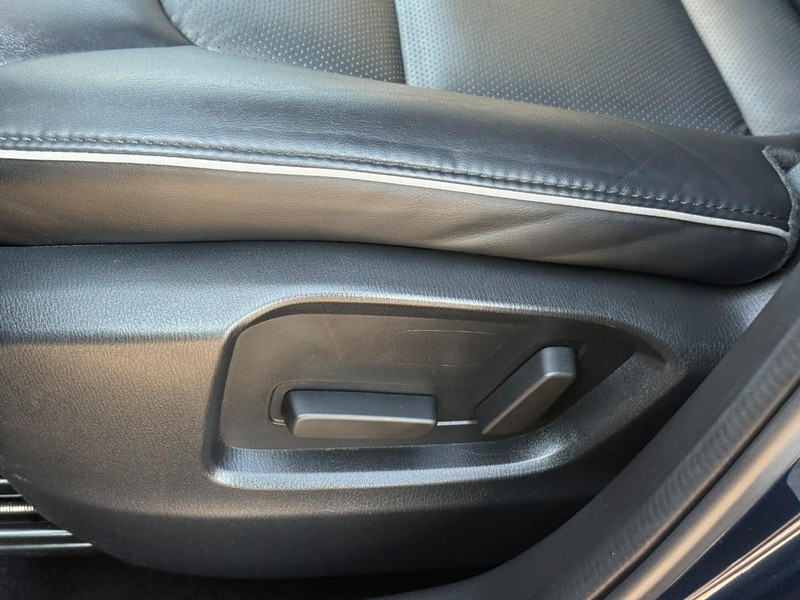 Mazda CX-5 Vehicle Image 21