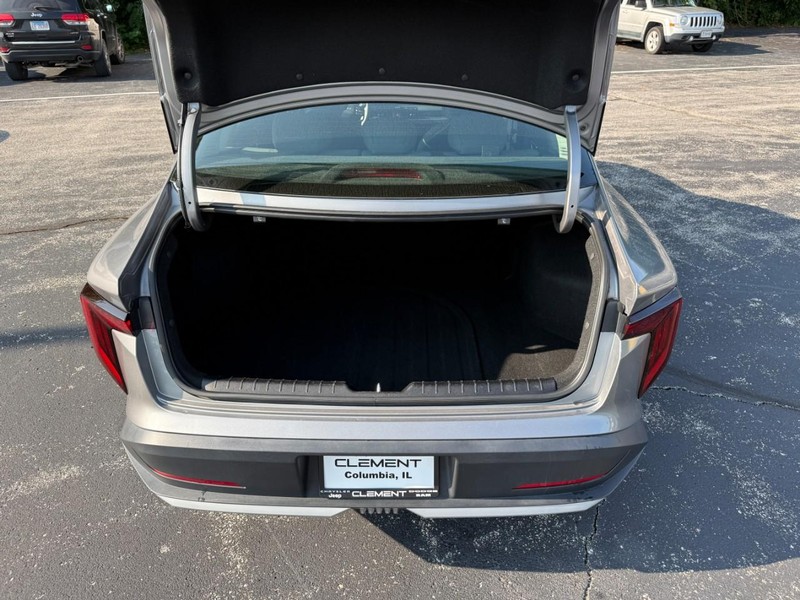 Kia K4 Vehicle Image 07