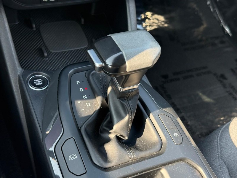 Kia K4 Vehicle Image 25
