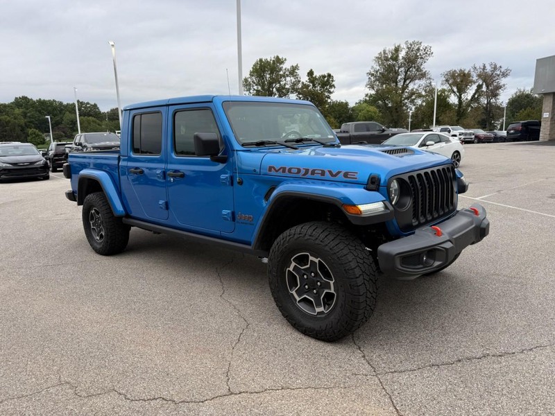 Jeep Gladiator Vehicle Image 11