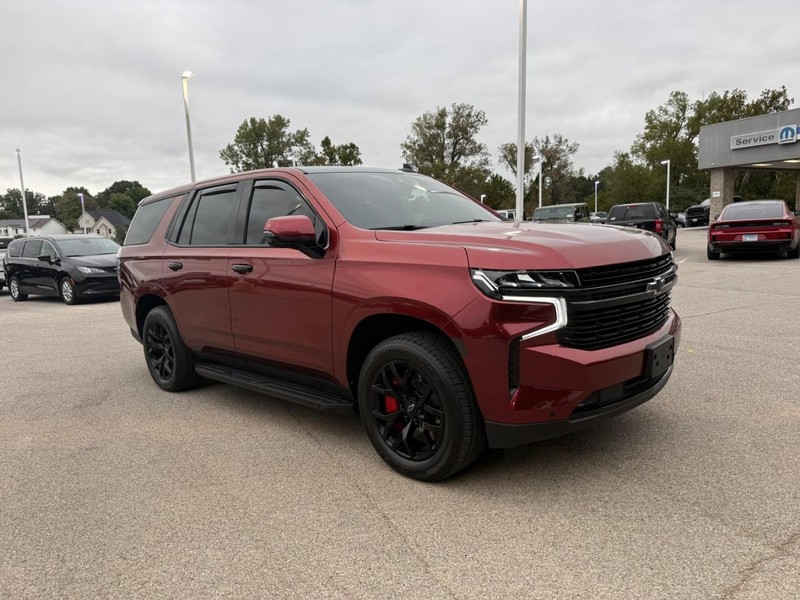 Chevrolet Tahoe Vehicle Image 11