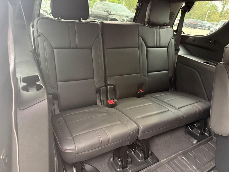 Chevrolet Tahoe Vehicle Image 13