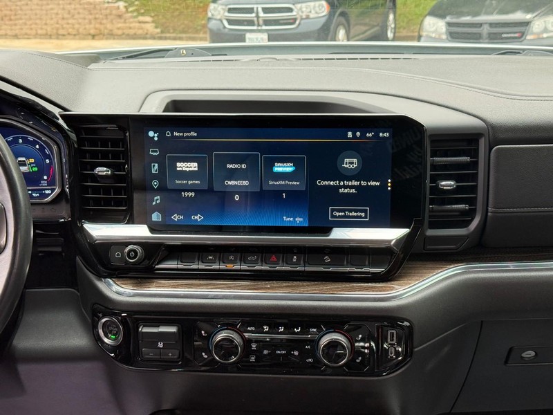 Chevrolet Silverado 1500 Vehicle Image 17
