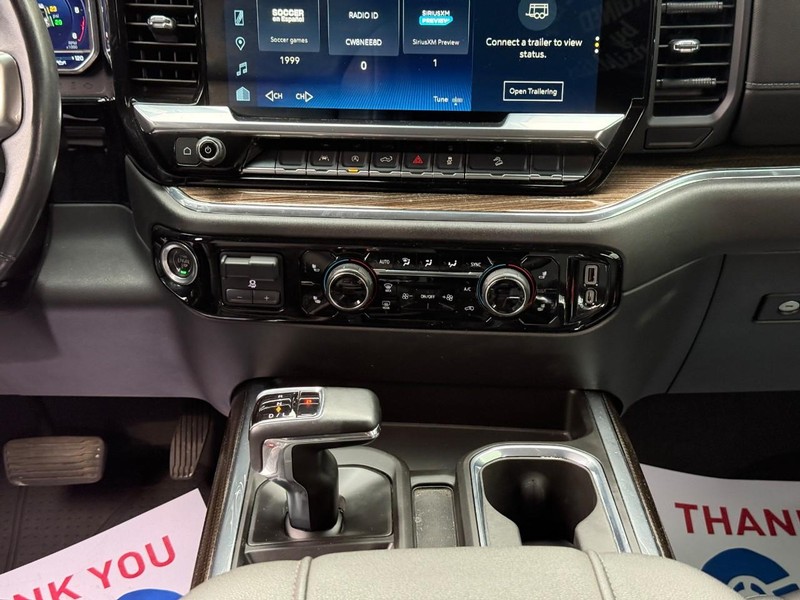 Chevrolet Silverado 1500 Vehicle Image 18