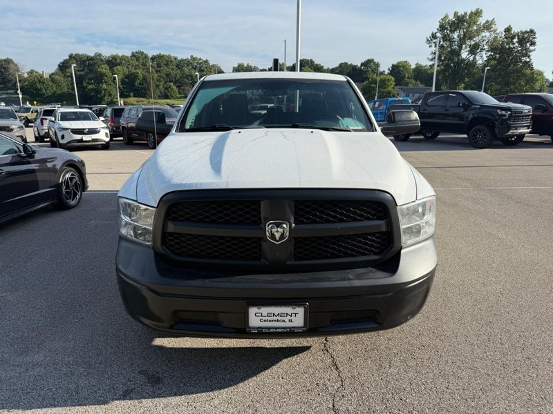 Ram 1500 Vehicle Full-screen Gallery Image 9