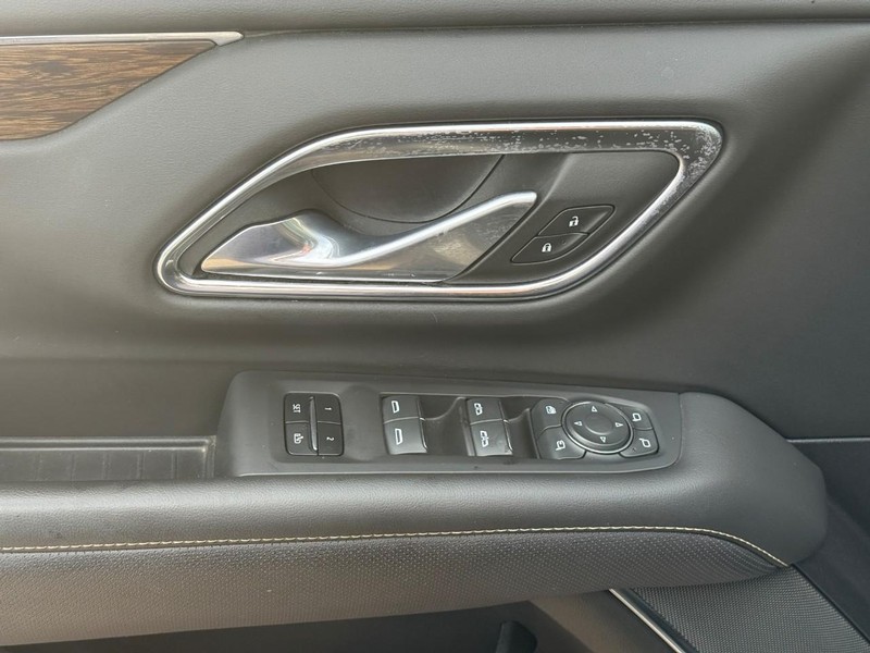 Chevrolet Tahoe Vehicle Full-screen Gallery Image 13