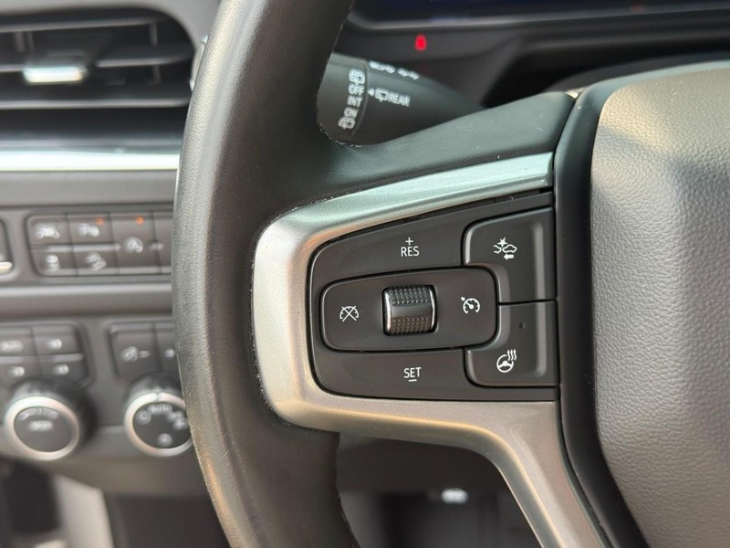 Chevrolet Tahoe Vehicle Full-screen Gallery Image 17