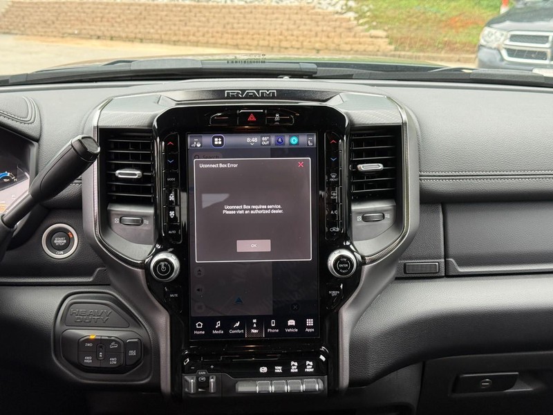 Ram 2500 Vehicle Image 17