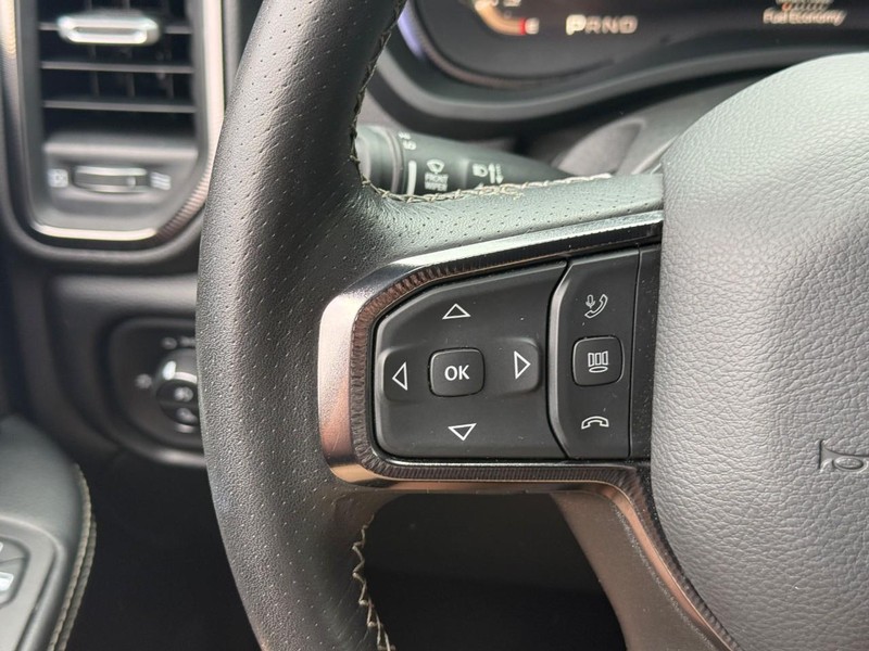 Ram 2500 Vehicle Image 22