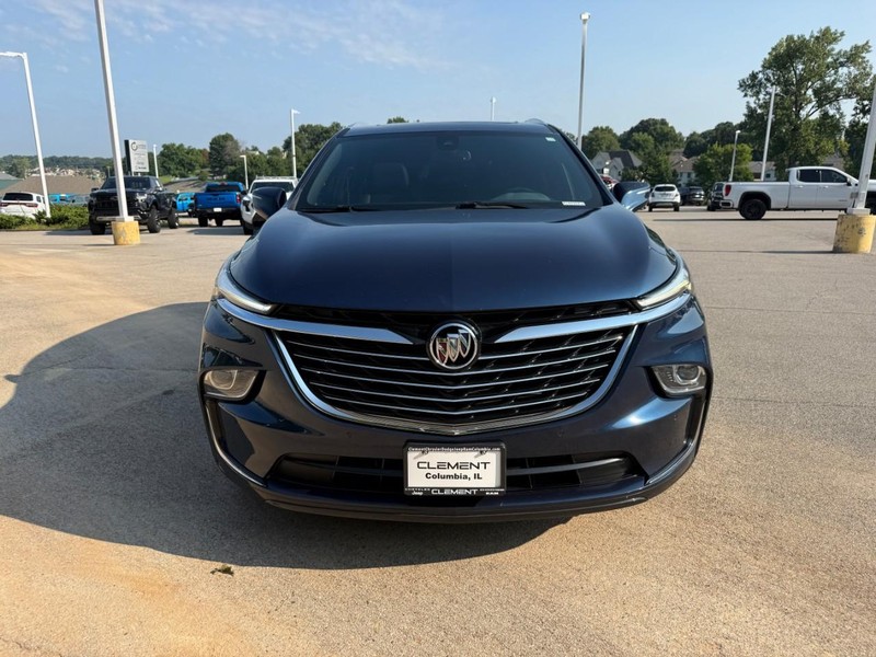 Buick Enclave Vehicle Full-screen Gallery Image 9