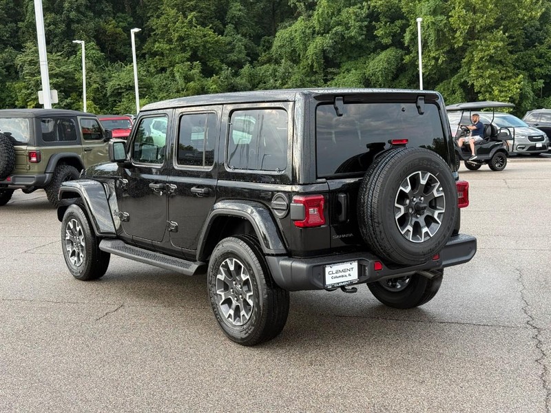 Jeep Wrangler Vehicle Image 04