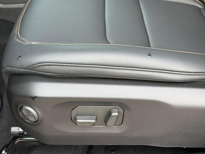 Jeep Wrangler Vehicle Image 15