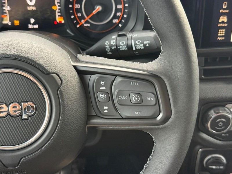 Jeep Wrangler Vehicle Image 16