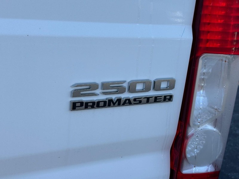 Ram ProMaster Cargo Van Vehicle Image 07
