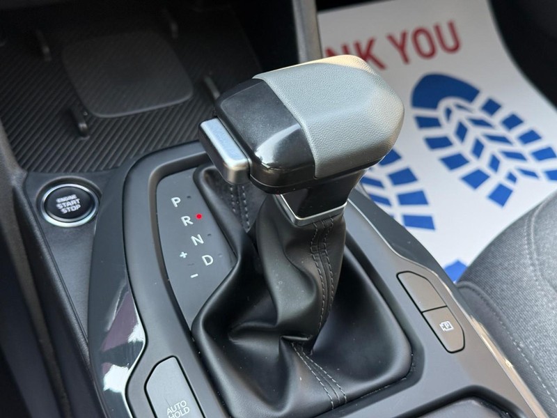 Kia K4 Vehicle Image 24