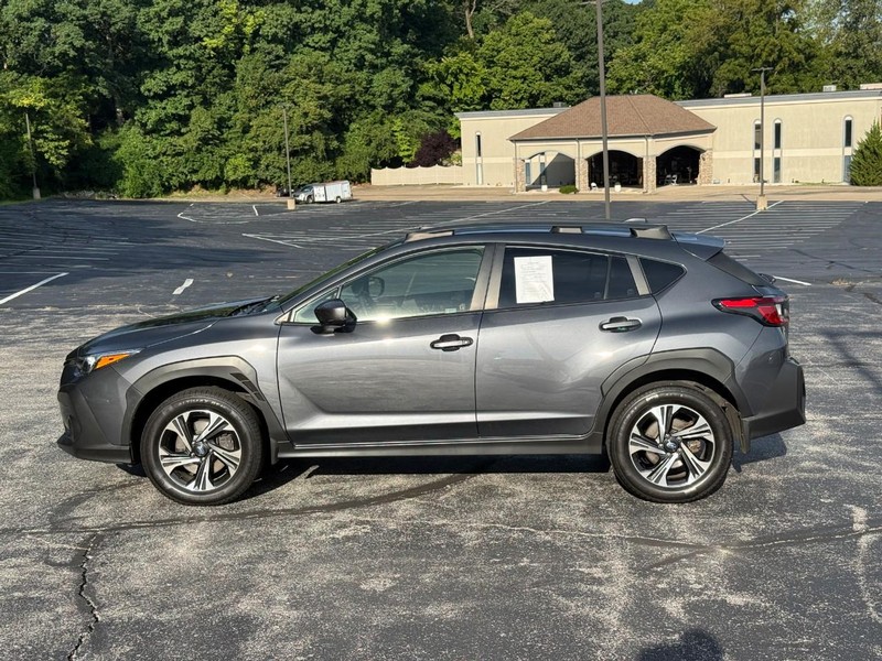Subaru Crosstrek Vehicle Image 03