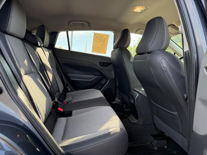 Subaru Crosstrek Vehicle Image 14