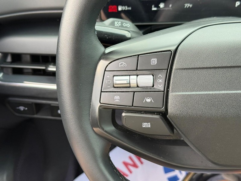 Kia K4 Vehicle Image 22
