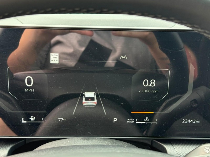 Kia K4 Vehicle Image 24