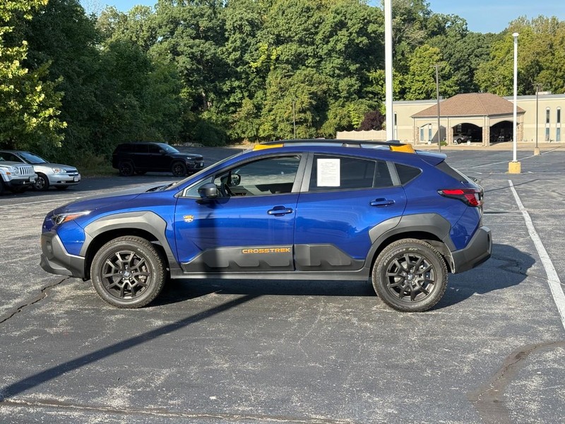 Subaru Crosstrek Vehicle Image 03