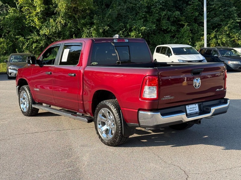 Ram 1500 Vehicle Full-screen Gallery Image 3