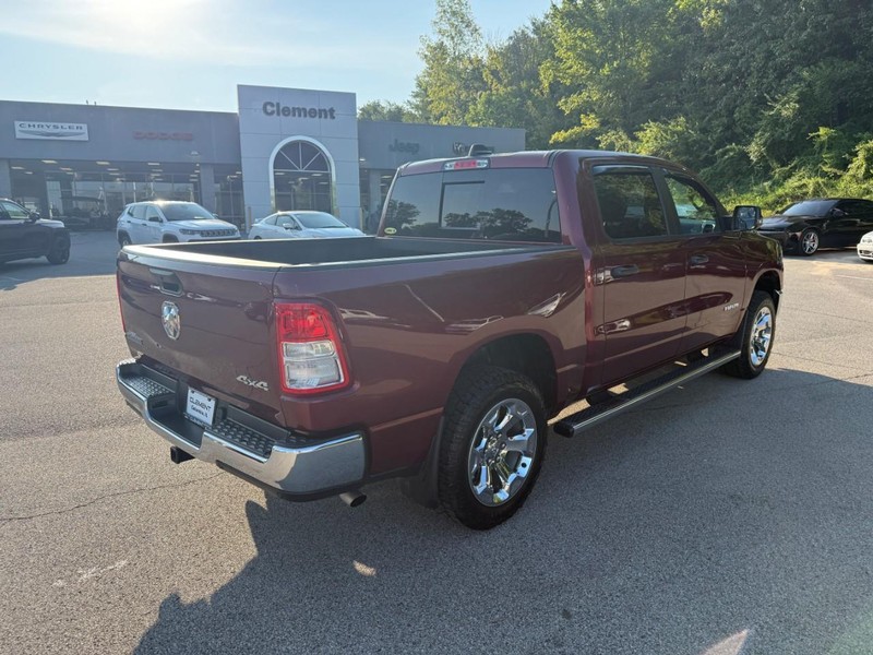 Ram 1500 Vehicle Full-screen Gallery Image 7