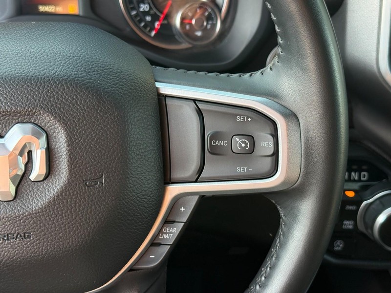 Ram 1500 Vehicle Full-screen Gallery Image 19