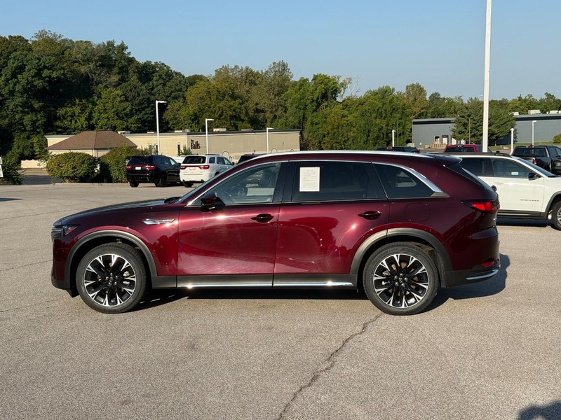 Mazda CX-90 PHEV Vehicle Image 03