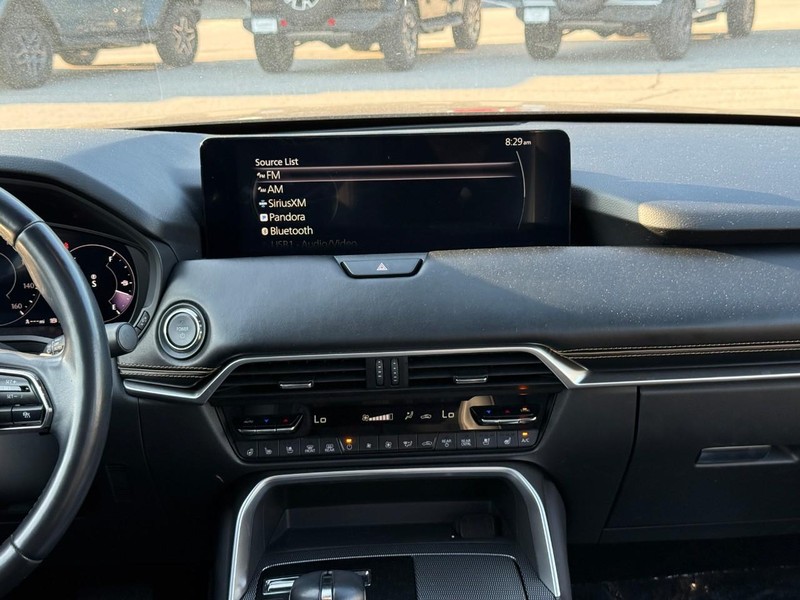 Mazda CX-90 PHEV Vehicle Image 18