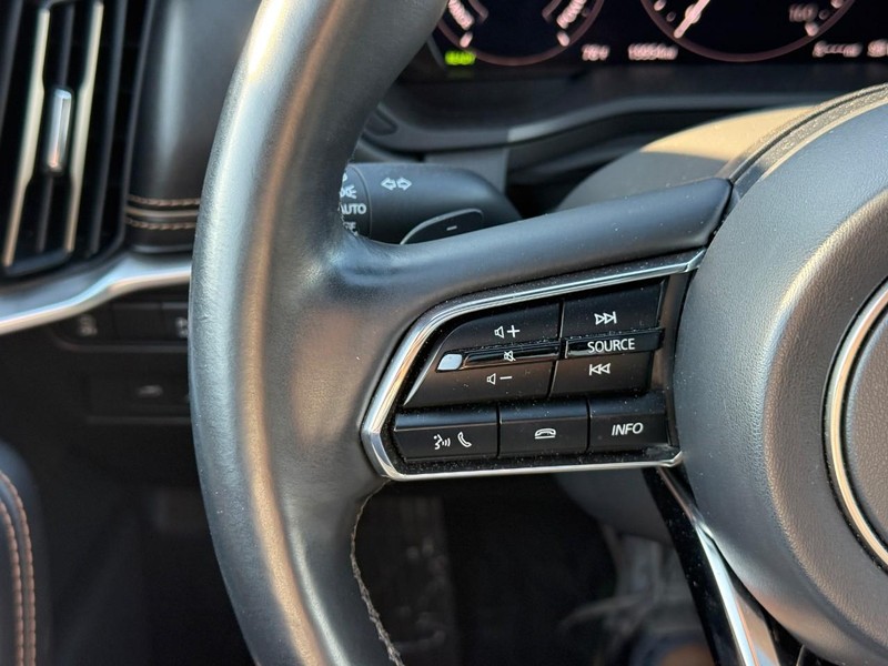 Mazda CX-90 PHEV Vehicle Image 23