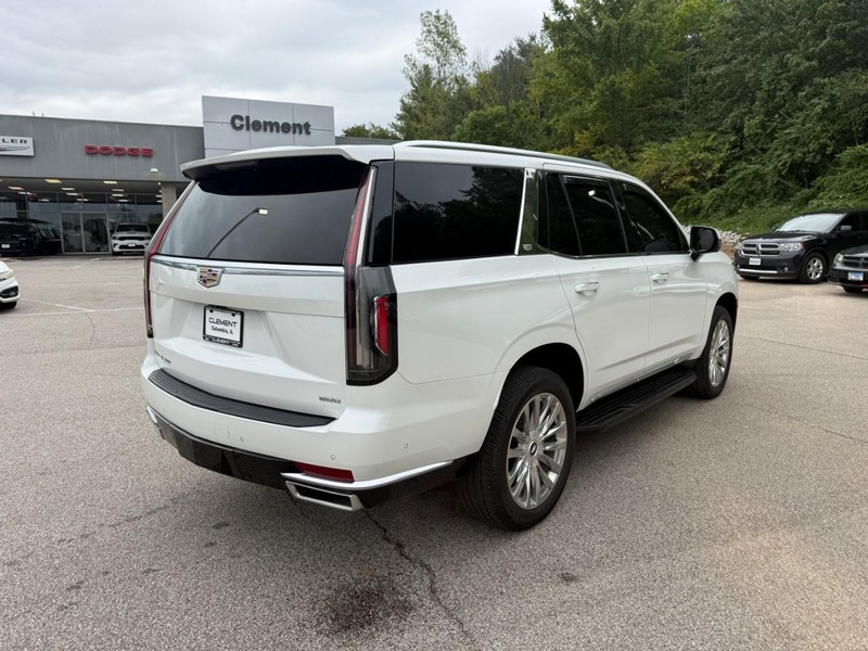 Cadillac Escalade Vehicle Image 07