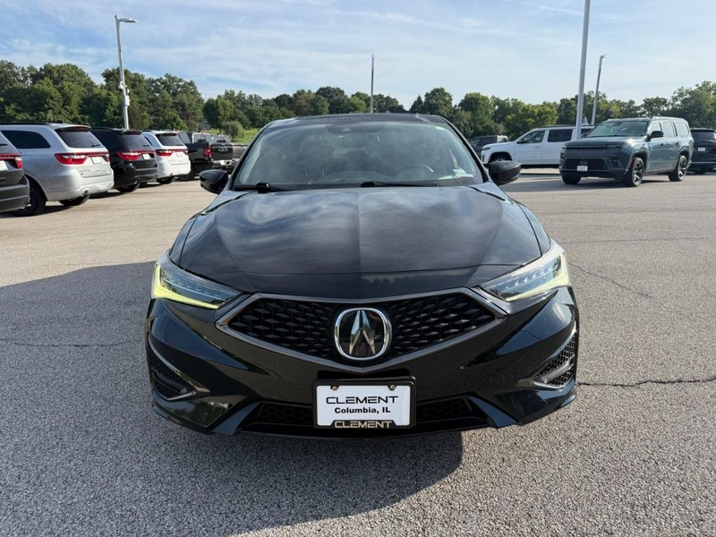 Acura ILX Vehicle Image 11