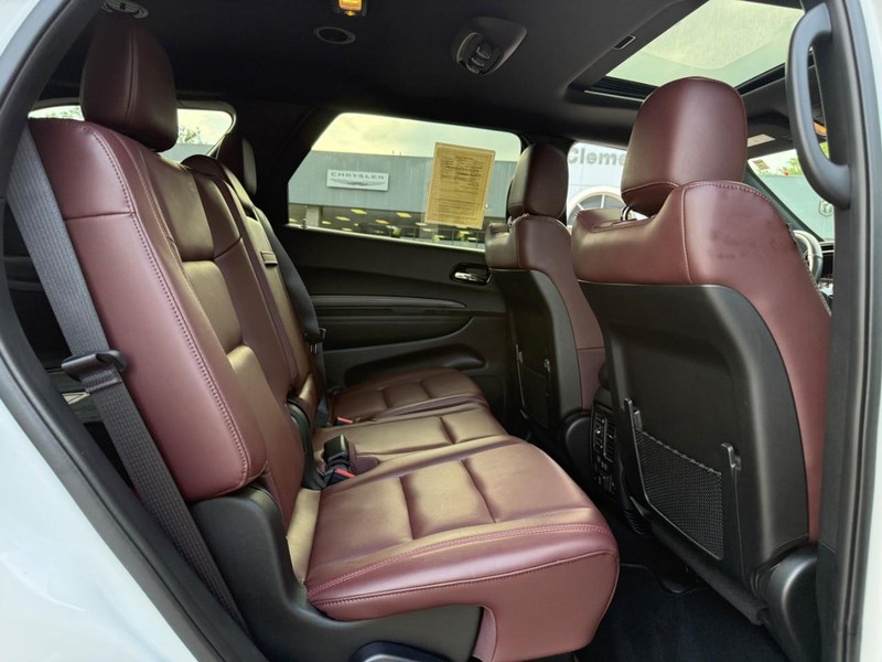 Dodge Durango Vehicle Image 13