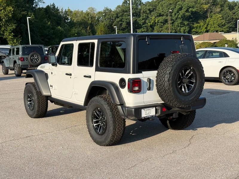Jeep Wrangler Vehicle Image 04