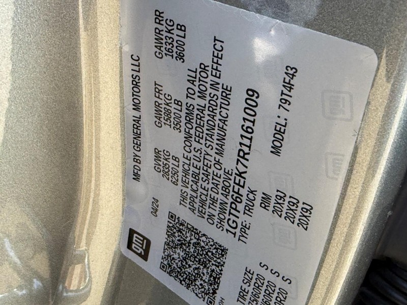 GMC Canyon Vehicle Image 28
