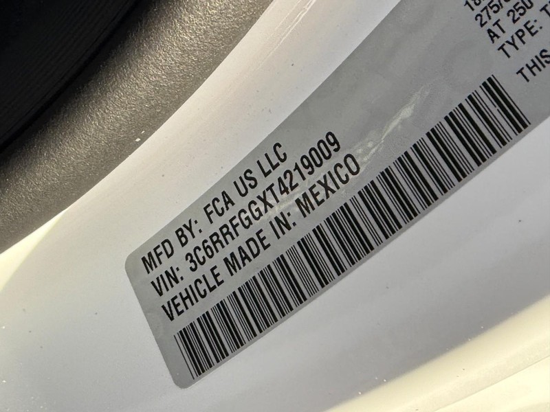 Ram 1500 Vehicle Image 19