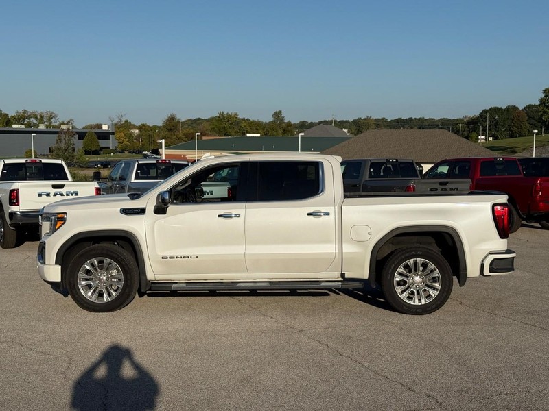 GMC Sierra 1500 Vehicle Image 03
