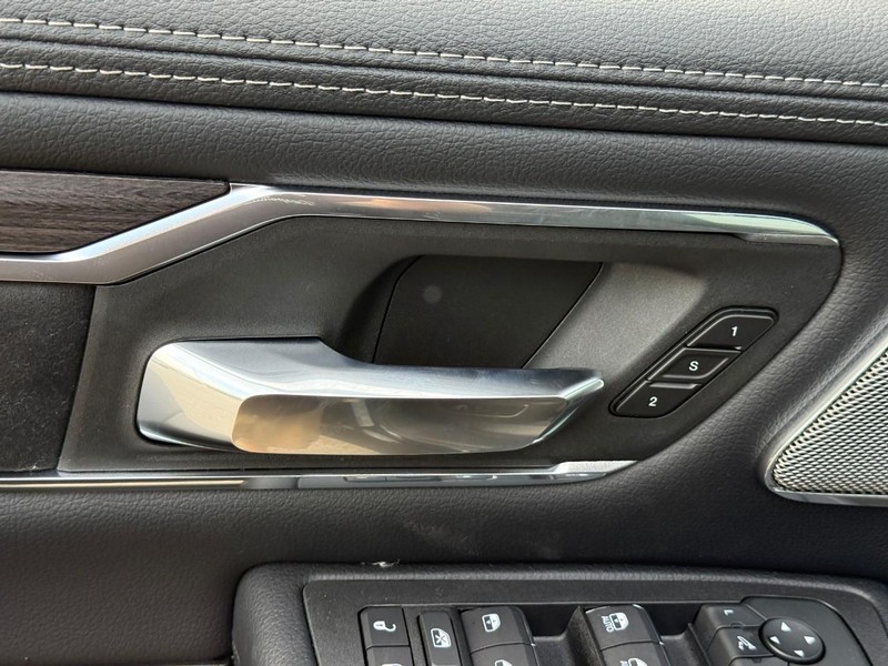 Ram 1500 Vehicle Image 15