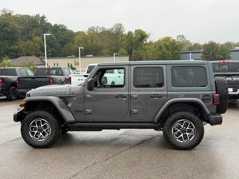 Jeep Wrangler Vehicle Image 03