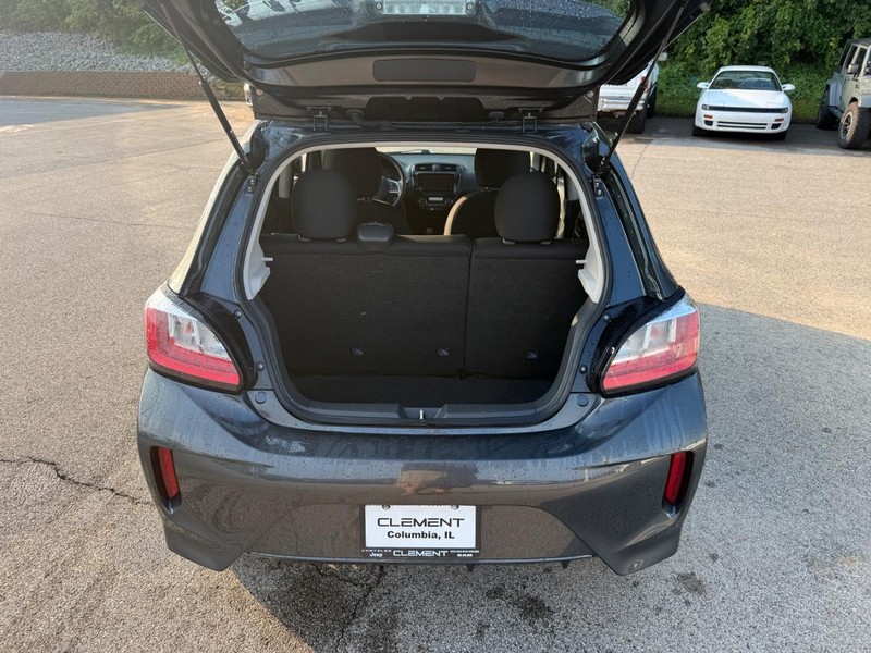 Mitsubishi Mirage Vehicle Image 07