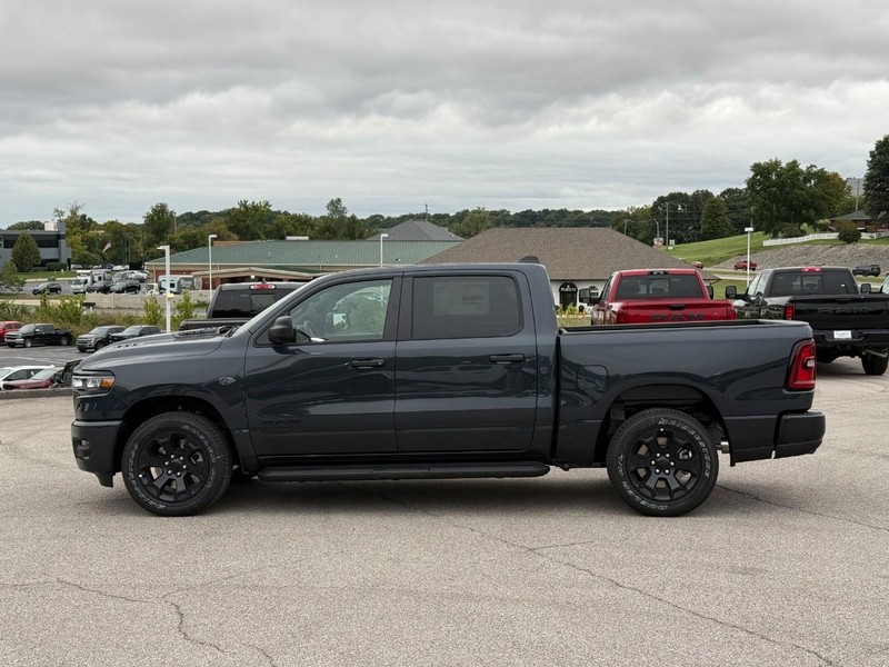 Ram 1500 Vehicle Image 03