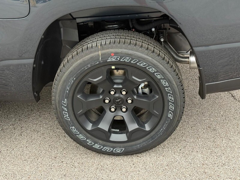Ram 1500 Vehicle Image 05