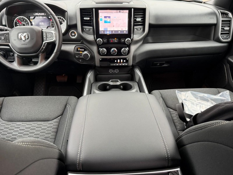 Ram 1500 Vehicle Image 08