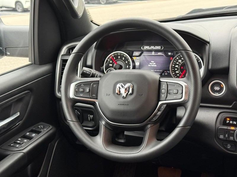 Ram 1500 Vehicle Image 09