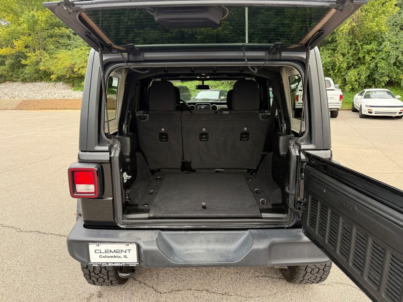 Jeep Wrangler Unlimited Vehicle Image 07