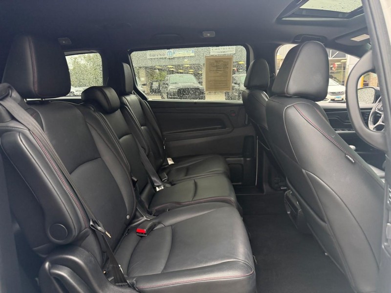 Honda Odyssey Vehicle Image 14
