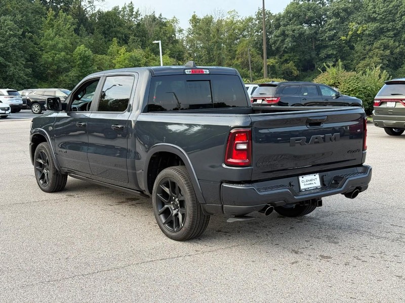 Ram 1500 Vehicle Image 04