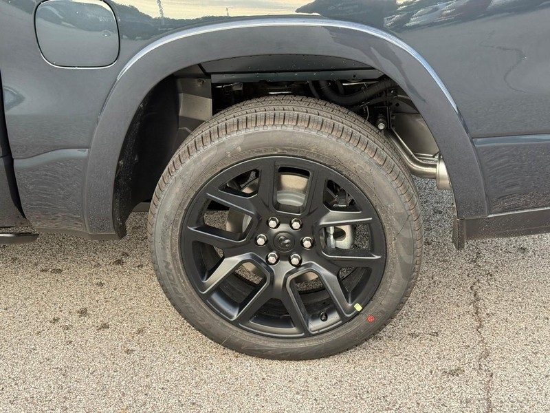 Ram 1500 Vehicle Image 05