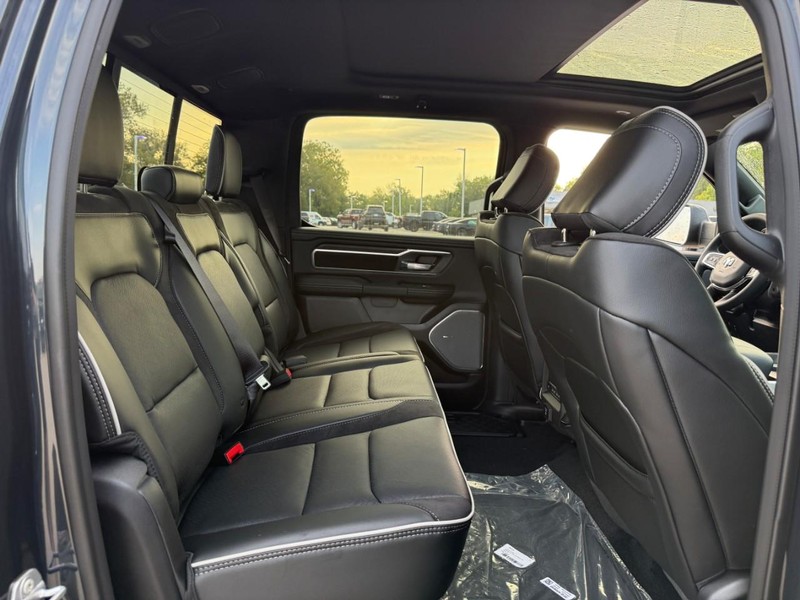 Ram 1500 Vehicle Image 07