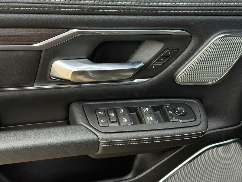 Ram 1500 Vehicle Image 13
